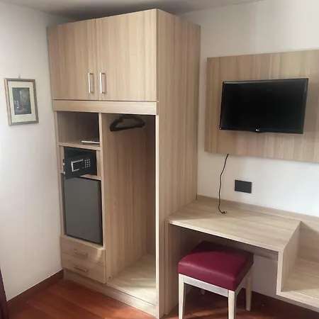 Hotel Il Tesoro Pompeiano 3*