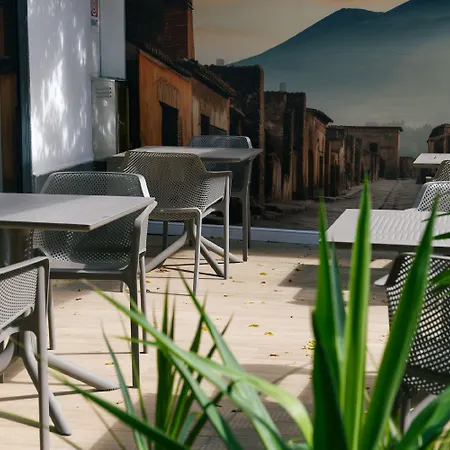 Hotel Il Tesoro Pompeiano 3*