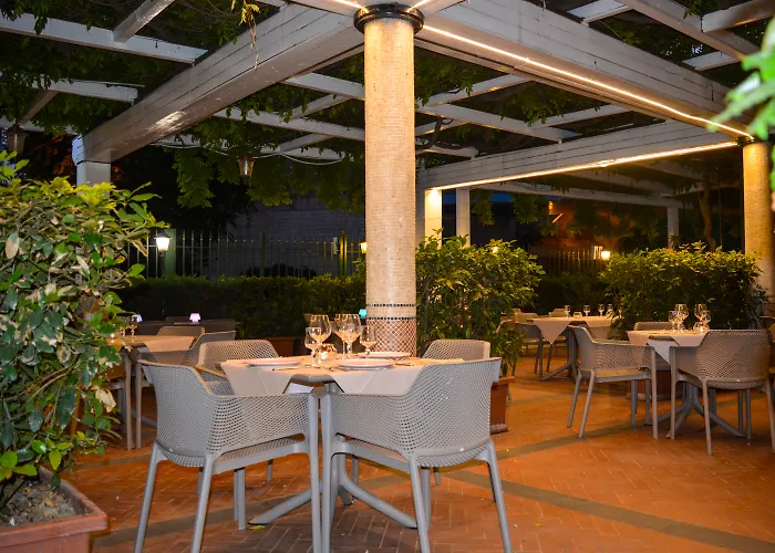 Hotel Il Tesoro Pompeiano 3*